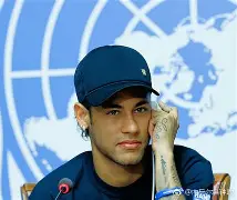 内马尔在巴黎圣日耳曼的表现